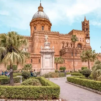 Tour në Barcelonë, Napoli & Kroçiere në Siçili, Tunizi - Figura 2