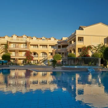 Ionian Blue Hotel - Figura 2